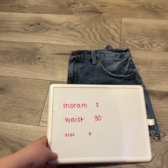 pistola medium wash distressed denim shorts size 30 - Picture 5 of 5